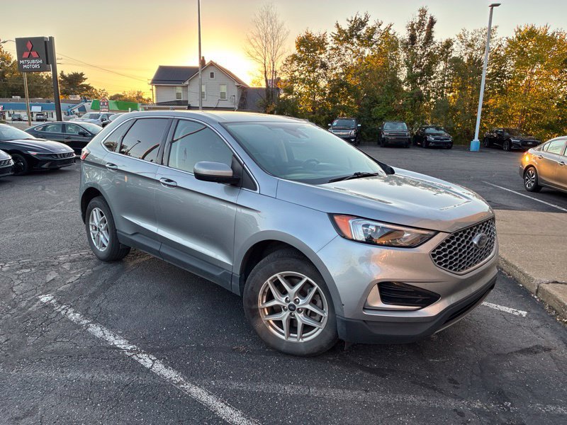 Used 2023 Ford Edge SEL AWD/4WD image 7