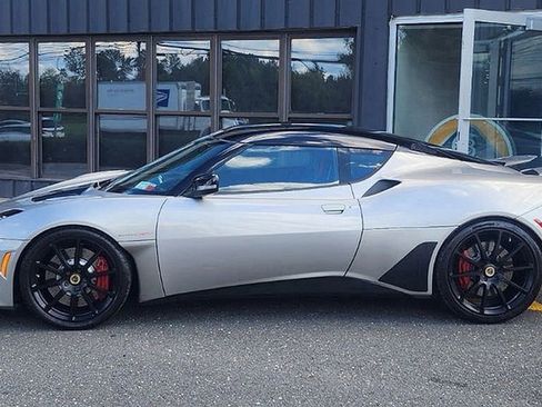 Used 2020 Lotus Evora image 1