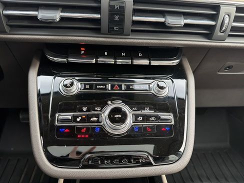 Used 2020 Lincoln Corsair Reserve w/ Elements Package image 27