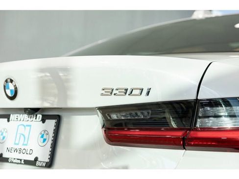 New 2026 BMW 330i xDrive Sedan w/ Premium Package image 50