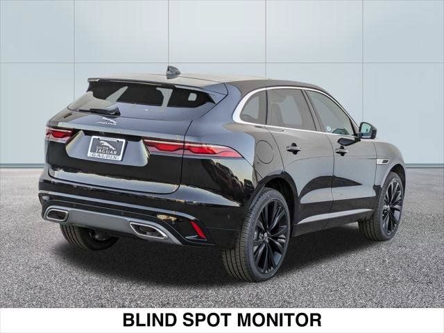 New 2024 Jaguar F-PACE R-Dynamic S AWD/4WD image 2