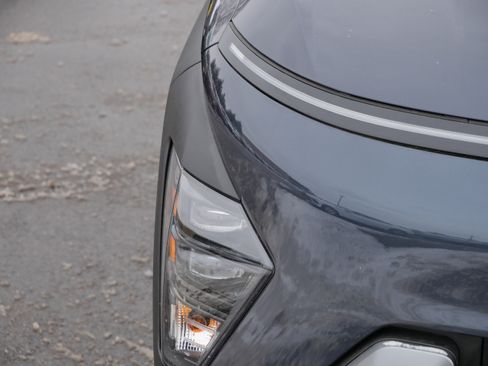 Certified 2025 Hyundai Kona SEL image 16