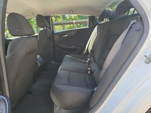 Used 2023 Chevrolet Malibu LS FWD image 24