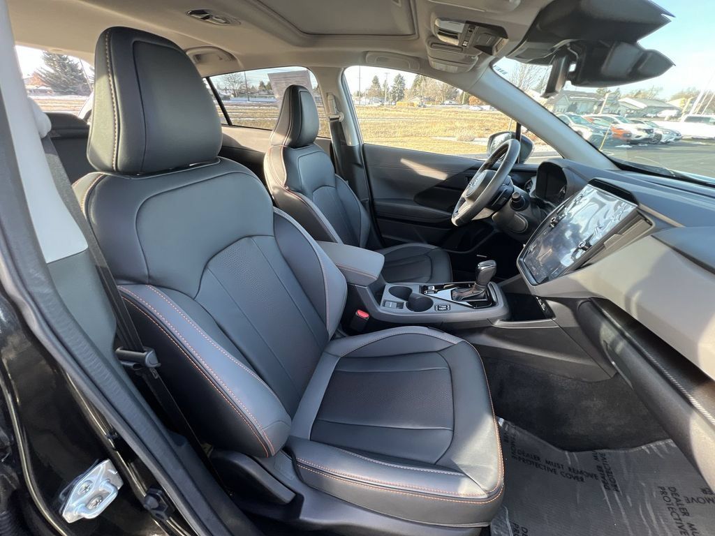 Used 2024 Subaru Crosstrek 2.5i Limited w/ Crosstrek Mirror Package AWD/4WD image 28