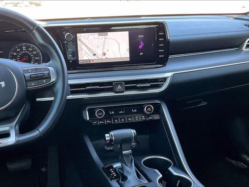 Used 2024 Kia K5 GT-Line w/ GT-Line Premium Package image 15