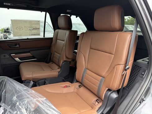 New 2026 Toyota Sequoia 1794 Edition w/ Tow Technology Package AWD/4WD image 17