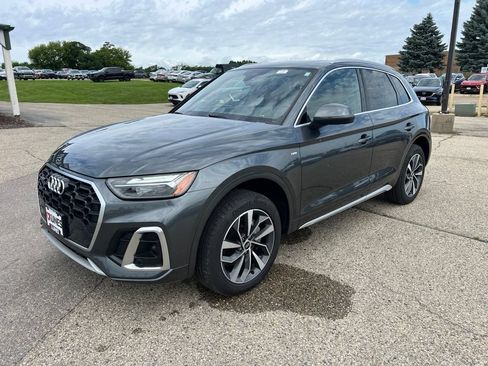 Used 2023 Audi Q5 2.0T Premium w/ Convenience Package AWD/4WD image 5