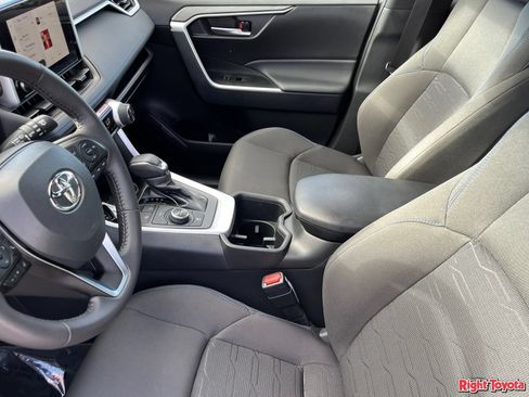 Certified 2024 Toyota RAV4 SE w/ Convenience Package AWD/4WD image 21