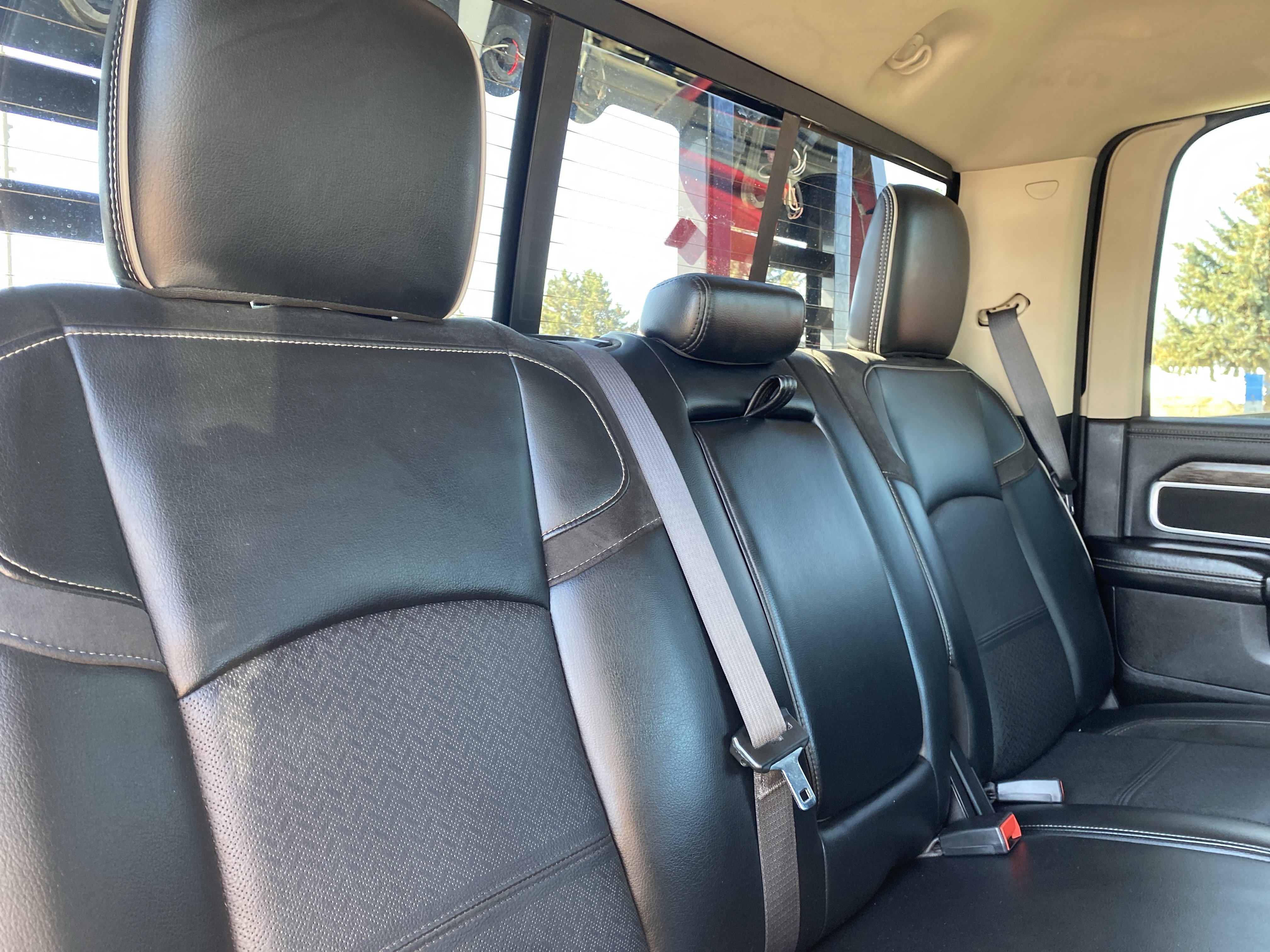 Used 2019 RAM 3500 Laramie AWD/4WD image 25