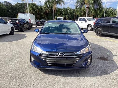 Used 2019 Hyundai Elantra Value Edition FWD image 2