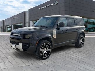Used 2023 Land Rover Defender 110 S AWD/4WD video 1