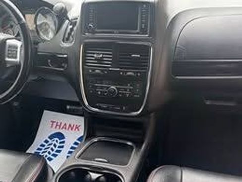 Used 2018 Dodge Grand Caravan GT FWD image 5