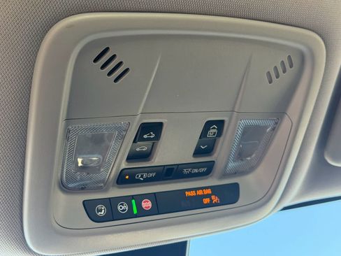 Used 2022 Chevrolet Malibu LT FWD image 20