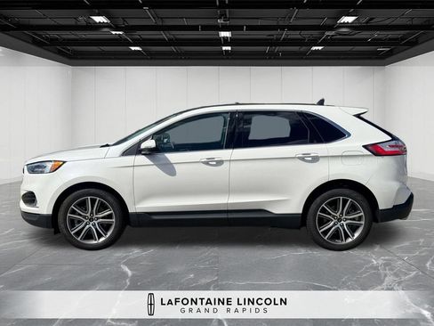 Used 2024 Ford Edge Titanium w/ Equipment Group 301A AWD/4WD image 2