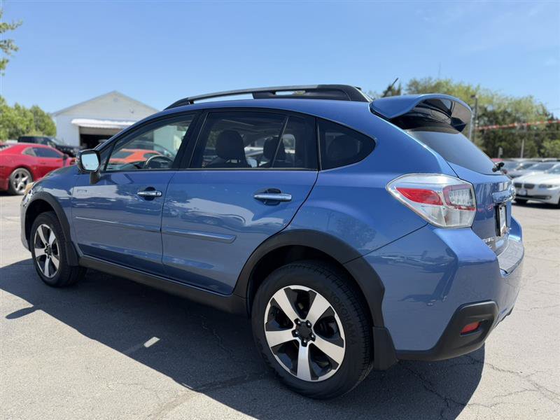 Used 2014 Subaru Crosstrek Touring AWD/4WD image 7