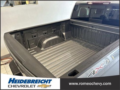 Used 2023 Chevrolet Silverado 1500 RST w/ Convenience Package II AWD/4WD image 37