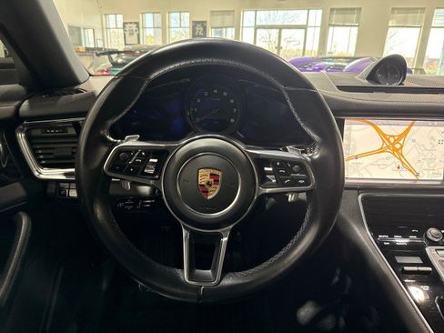Used 2017 Porsche Panamera image 67
