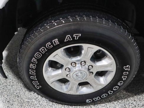 Used 2023 RAM 2500 Big Horn w/ Level 1 Equipment Group image 11