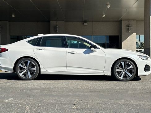 Certified 2025 Acura TLX w/ Technology Package image 3