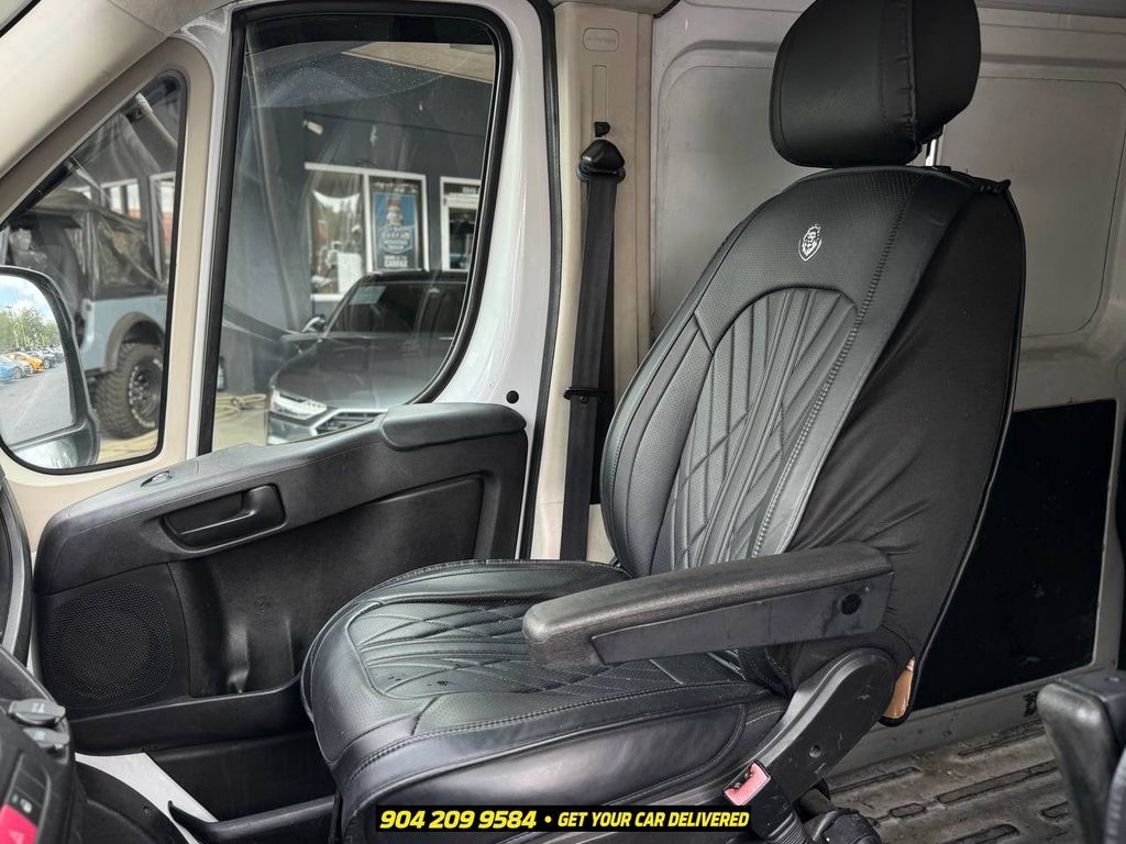 Used 2015 RAM ProMaster 1500 w/ Mopar Trailer Tow Group FWD image 18