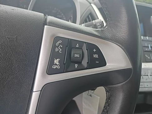 Used 2017 Chevrolet Equinox Premier w/ Enhanced Convenience Package AWD/4WD image 14