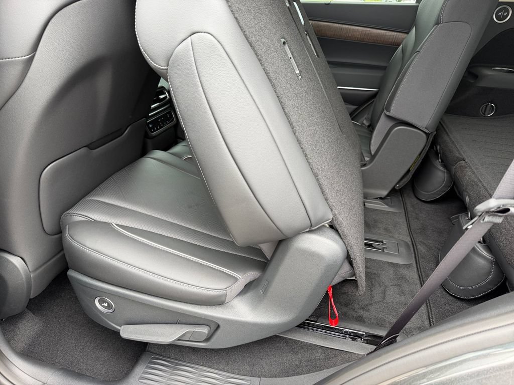 New 2026 Genesis GV80 2.5T Prestige AWD/4WD image 17