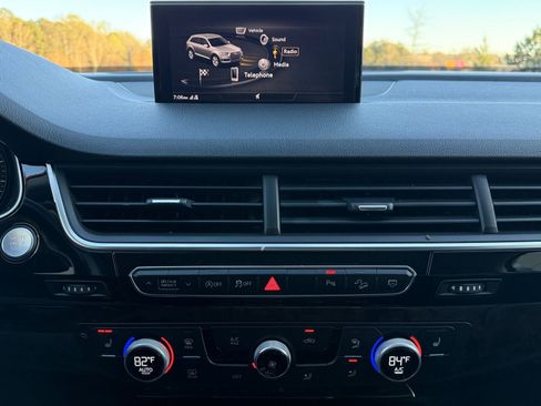 Used 2018 Audi Q7 3.0T Premium Plus image 29