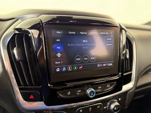 Used 2023 Chevrolet Traverse Premier AWD/4WD image 13