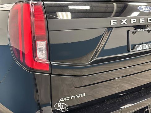 Used 2025 Ford Expedition Max Active AWD/4WD image 44