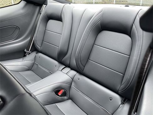 Used 2025 Ford Mustang GT Premium image 23
