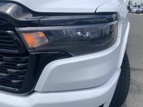 Used 2025 RAM 1500 Big Horn AWD/4WD image 6