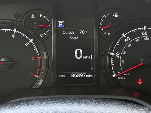 Certified 2022 Toyota 4Runner SR5 Premium w/ Moonroof Package image 17