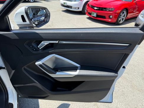 Used 2019 Audi Q3 2.0T Premium Plus w/ Premium Plus Package image 14