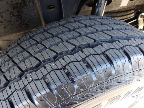 Used 2022 Toyota Tacoma SR image 53