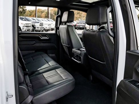 Used 2024 Chevrolet Silverado 3500 High Country w/ High Country Premium Package image 30