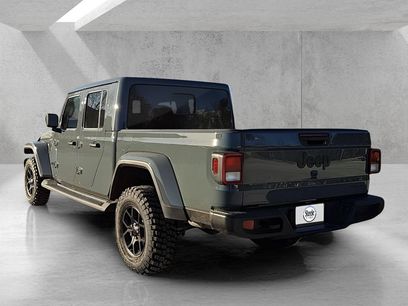 New 2026 Jeep Gladiator Sport