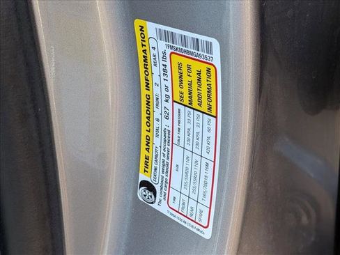 Used 2021 Ford Explorer XLT w/ Equipment Group 202A image 16