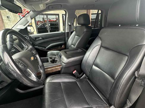 Used 2020 Chevrolet Tahoe LT RWD image 11