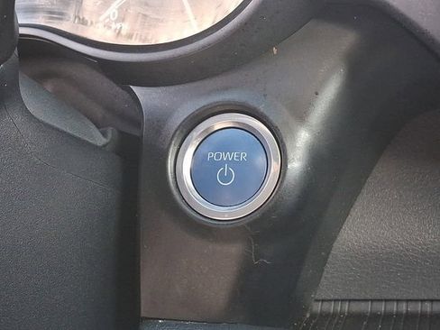 Used 2023 Toyota Sienna XSE FWD image 23