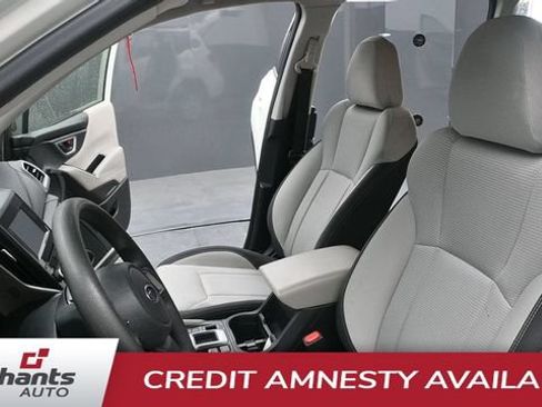 Used 2021 Subaru Forester AWD/4WD image 24