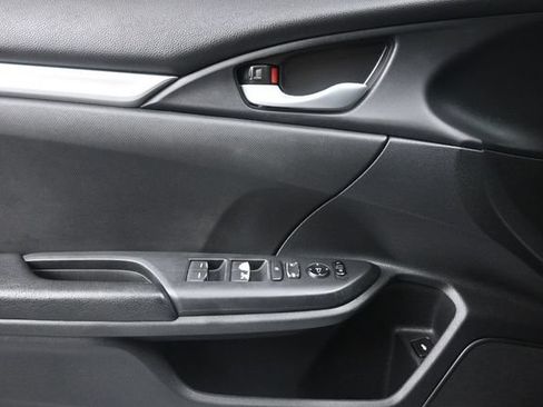 Used 2020 Honda Civic Sport image 23