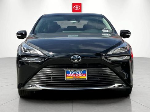 New 2026 Toyota Mirai RWD image 7