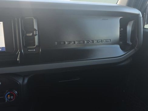 Certified 2023 Ford Bronco Base image 40