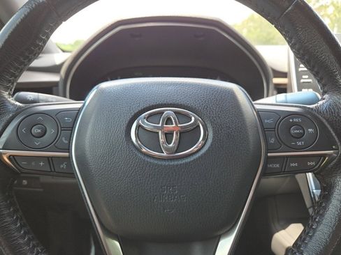 Used 2019 Toyota Avalon XLE w/ Moonroof Package FWD image 33