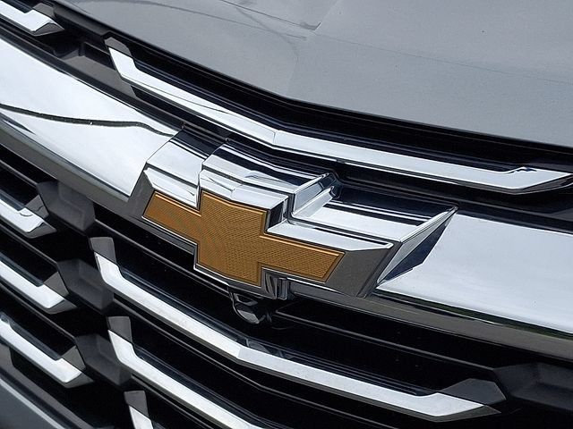 Used 2025 Chevrolet Equinox LT AWD/4WD image 29