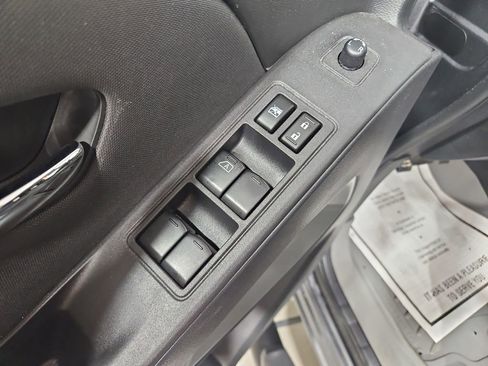 Certified 2024 Nissan Frontier SV w/ SV Convenience Package image 13