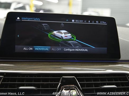 Used 2020 BMW 530e image 32