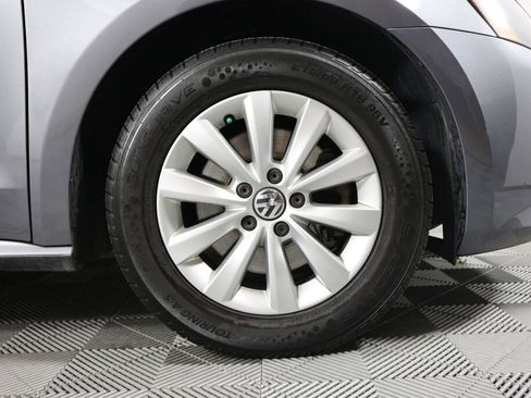 Used 2015 Volkswagen Passat 1.8T Wolfsburg Edition image 6