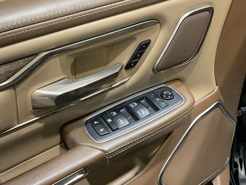 Used 2020 RAM 1500 Limited image 7