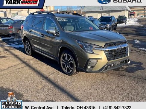 Used 2023 Subaru Ascent Limited w/ Technology Package image 1